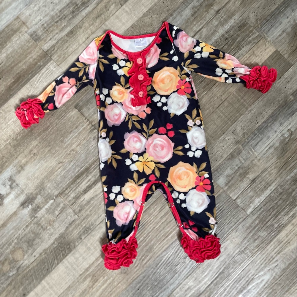 Girls Boutique Outfit- Excellent condition. Size 6-12months